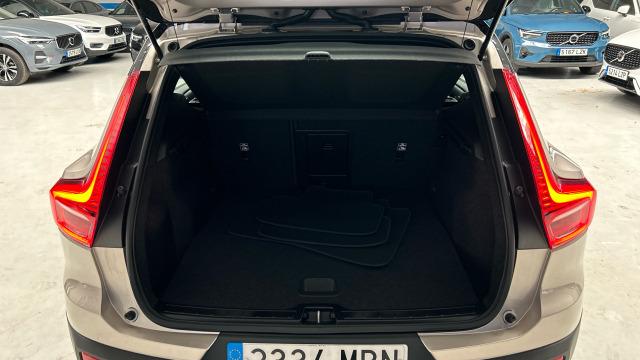 Volvo Xc40 Eléctrico Recharge Core 170 kW (231 CV)