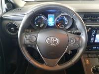 Toyota Auris 1.8 Hybrid Active 100 kW (136 CV)