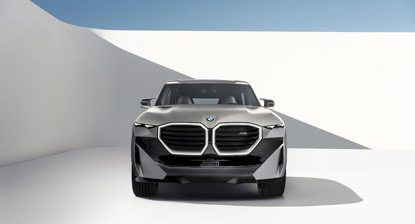 El BMW Concept XM Potencia y lujo más allá de lo convencional