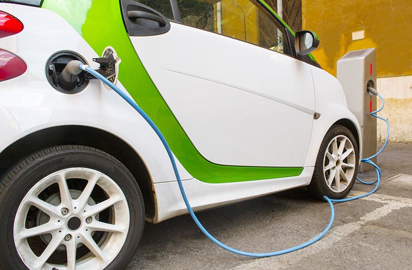 Las ventas de vehículos de ocasión eléctricos en julio suben un 106% respecto a 2020