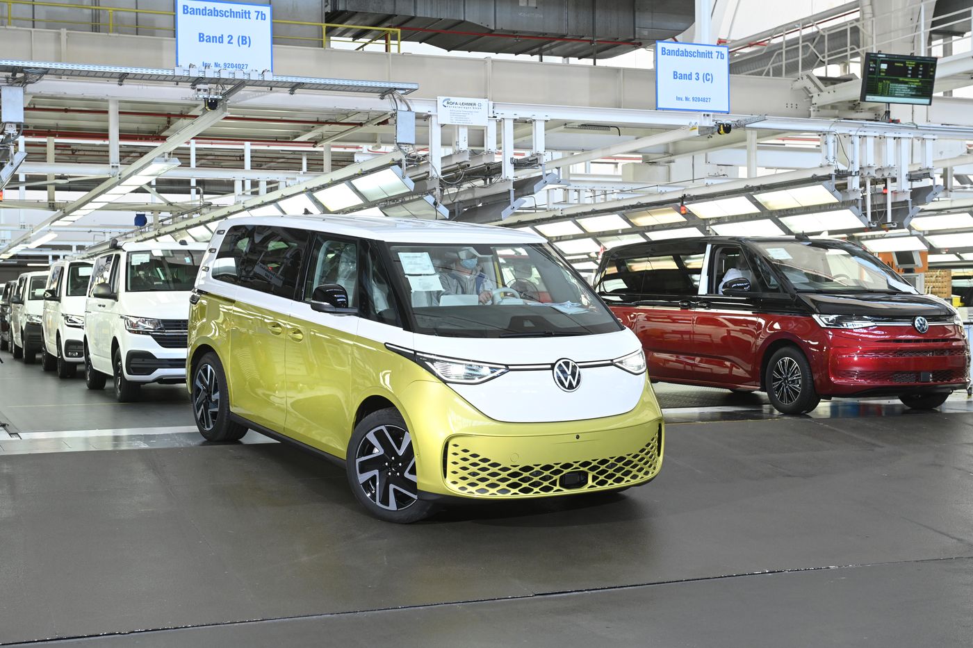 Volkswagen I D Buzz de pasajeros y de carga completamente eléctricas desde 58200 euros
