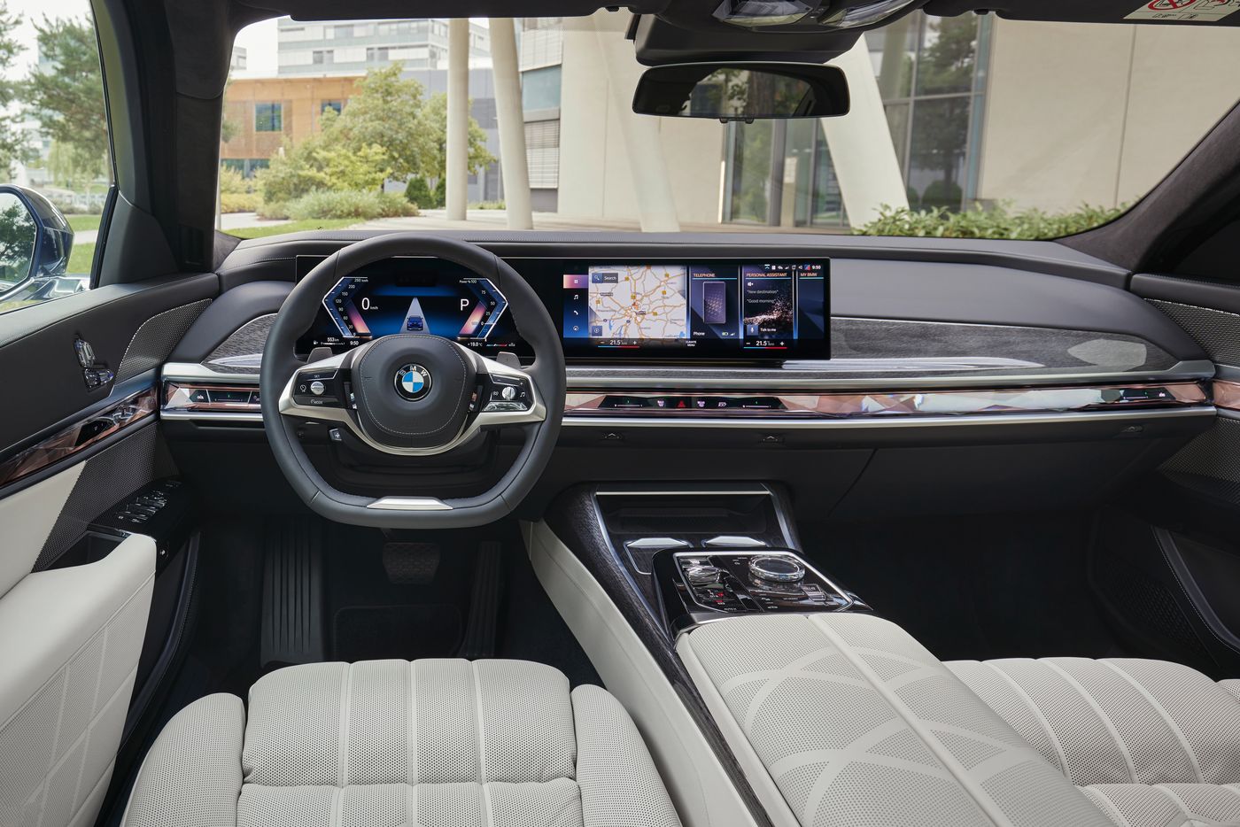 Además del i7 eléctrico de BMW, la marca alemana pone a la venta dos versiones híbridas enchufables más una mild-hybrid