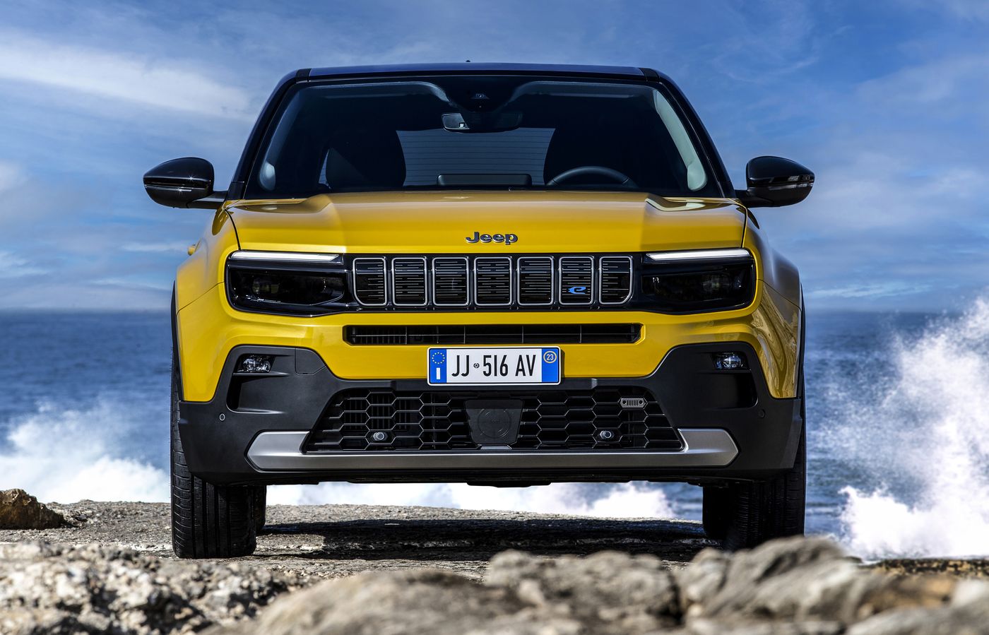 Jeep quiere convertirse en una marca SUV 100% eléctrica en Europa de aquí hasta 2030. Su primer producto 'cero emisiones' es el Avenger