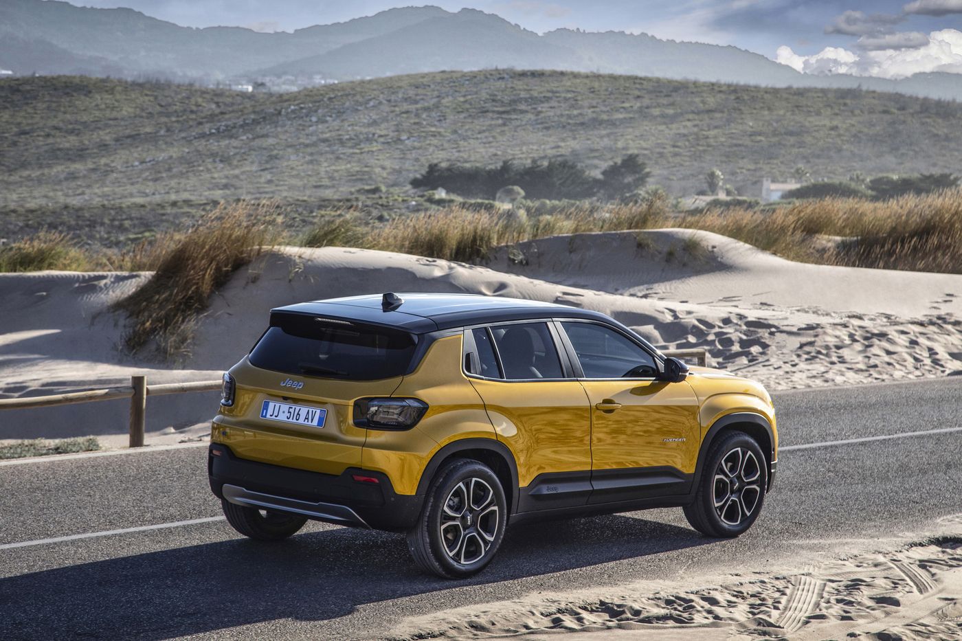Jeep quiere convertirse en una marca SUV 100% eléctrica en Europa de aquí hasta 2030. Su primer producto 'cero emisiones' es el Avenger