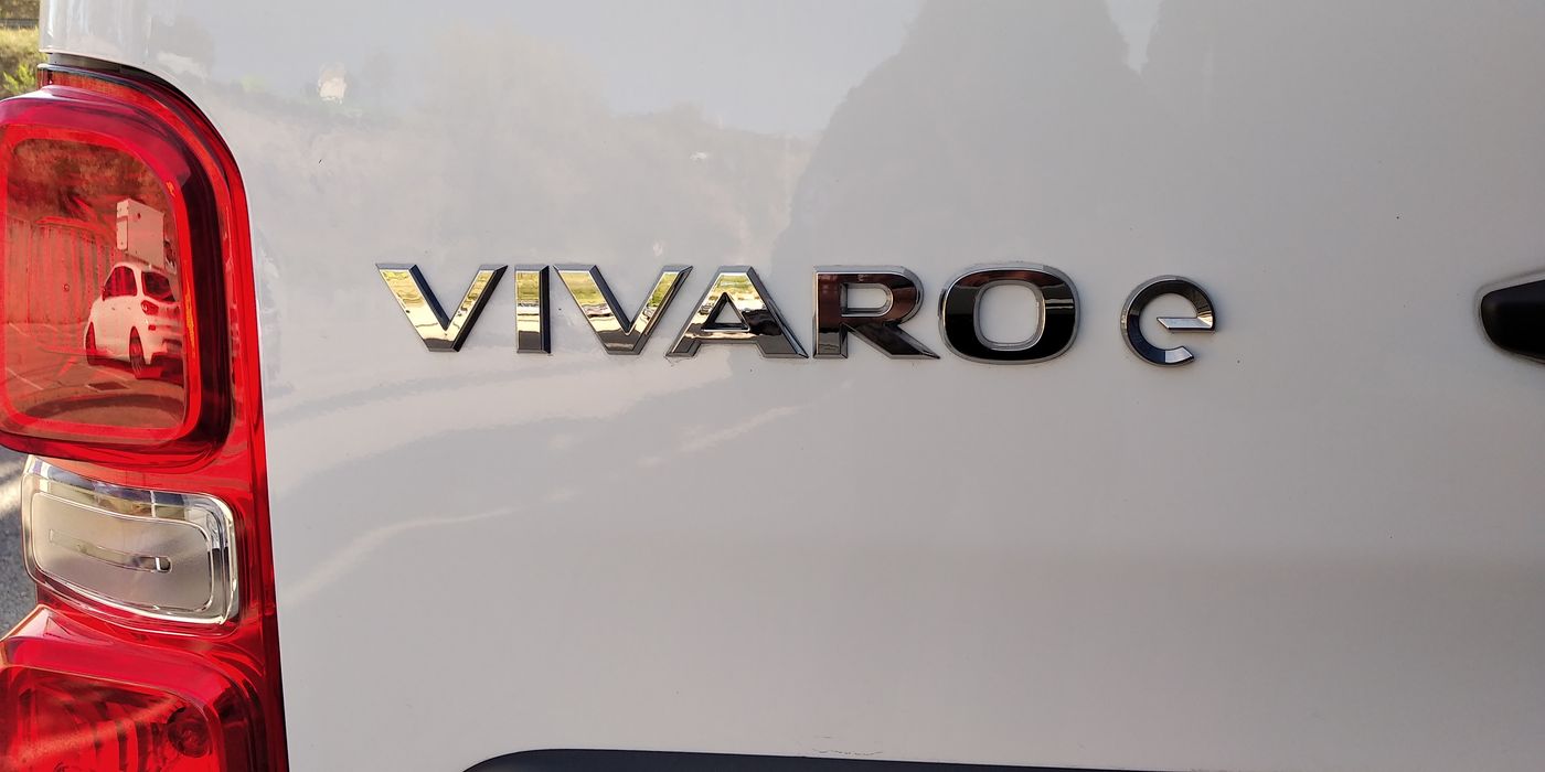 A prueba, Opel Vivaro-e, una furgoneta eléctrica con 136 caballos, carga de hasta 1.275 kilos y autonomía de hasta 330 kilómetros